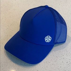 Lululemon SeaWheeze SW 2019 finishers hat M/L